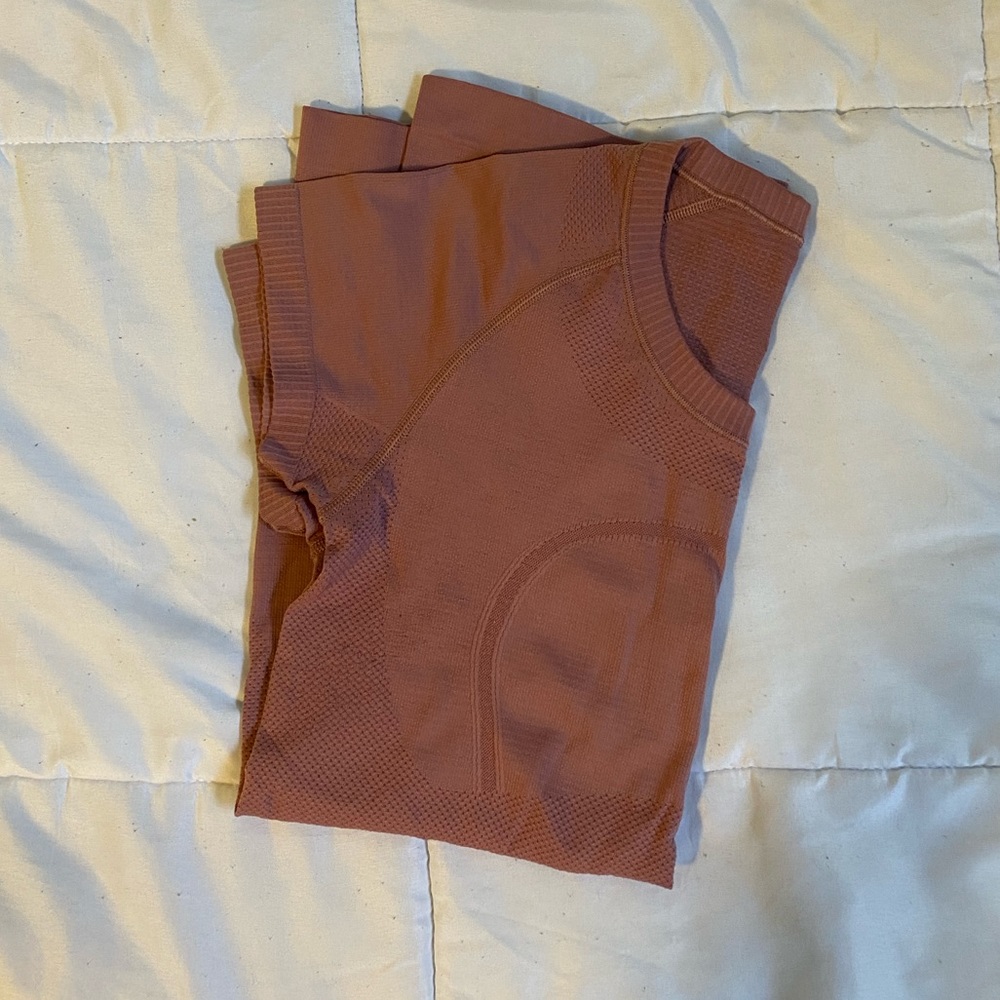 LULULEMON SWIFTLY TECH SHORT SLEEVE